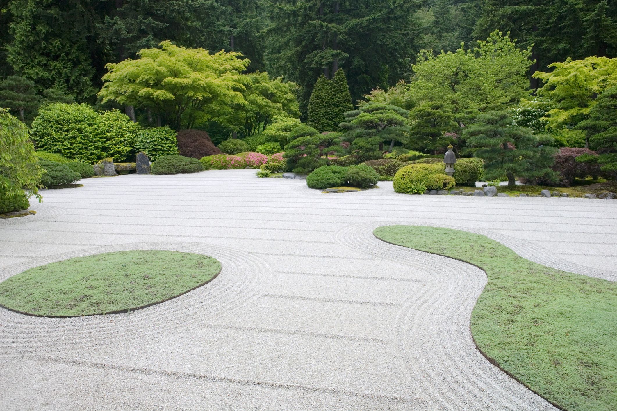 12 Tranquil Rock Garden Ideas - Beautiful Rock Landscaping Ideas