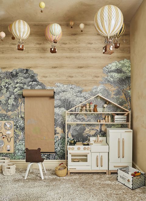 play kitchen with wallpaper hot balloons