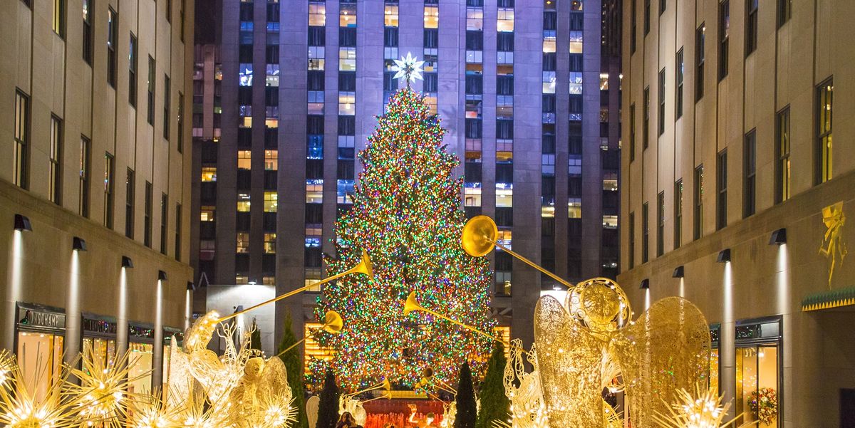 2018 Rockefeller tree lights up New York