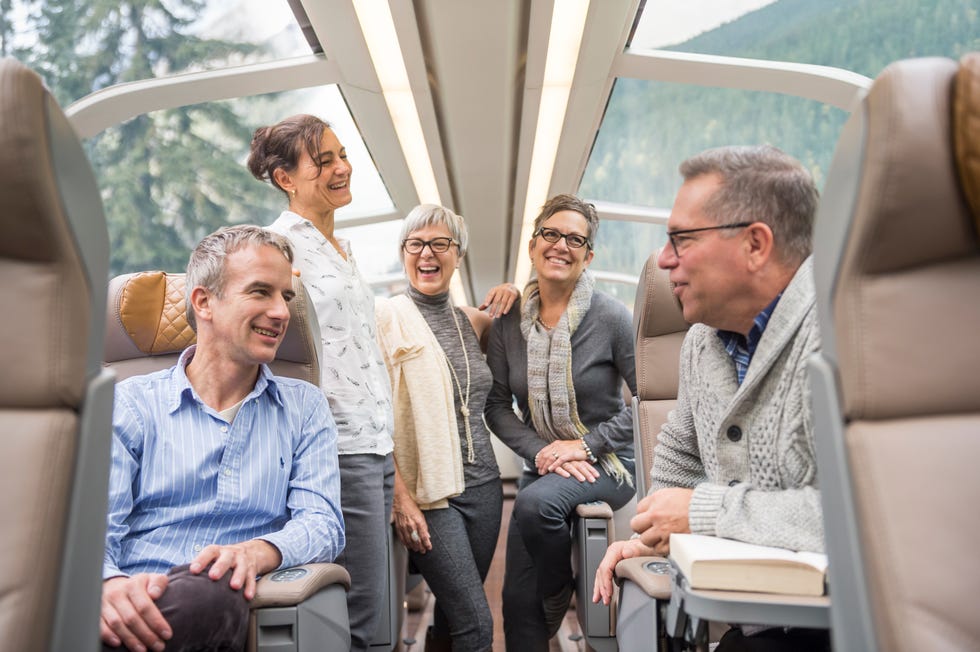 rocky mountaineer goldleaf making friends