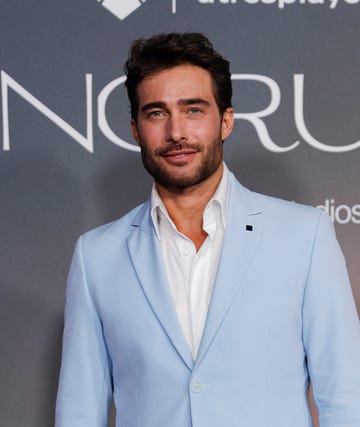 rodrigo guirao en la presentacion de la serie de atresmedia 'la encrucijada'