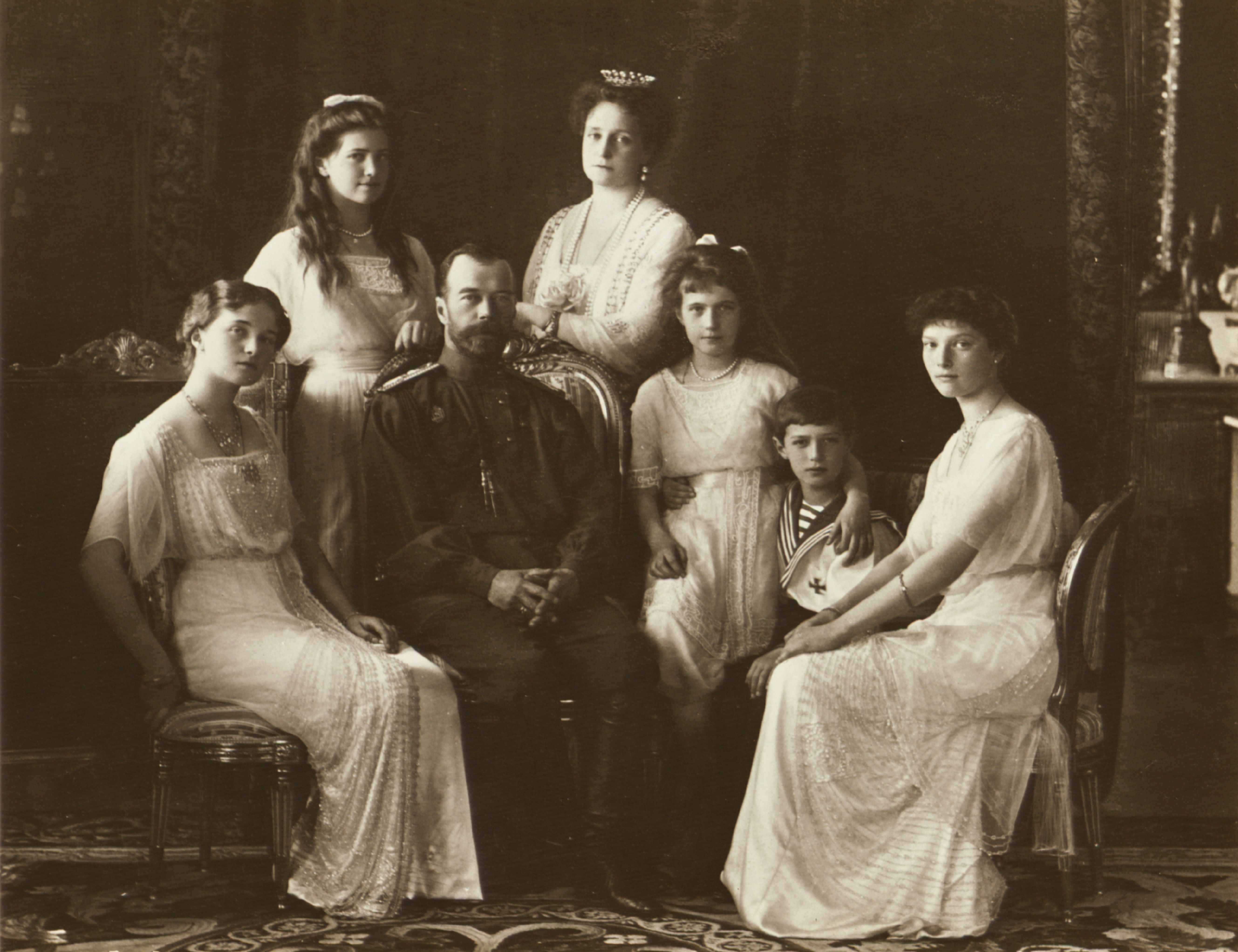 The True Story of 'The Last Czars' on Netflix - Romanov Family History