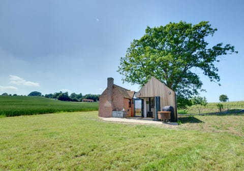 Best romantic weekend breaks with hot tubs 2022