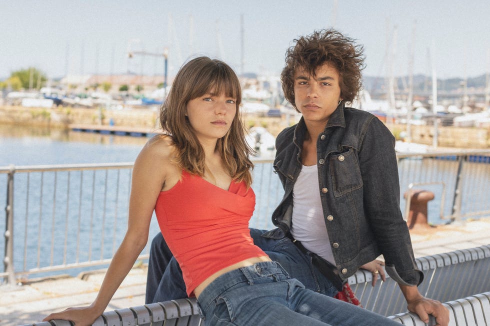 llucia garcia y mitch martin, protagonistas de 'romeria'