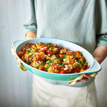 romesco style chicken traybake