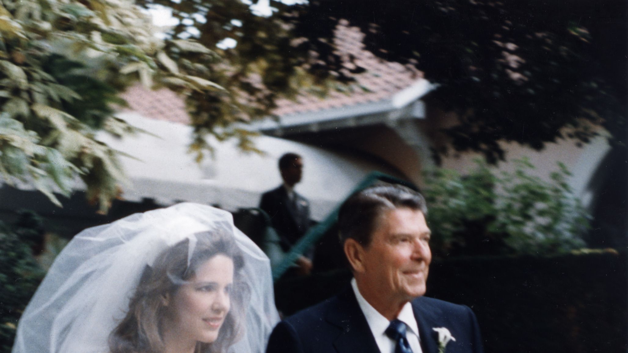Reagan's　Recalls　Days　Ronald　Last　Daughter　His