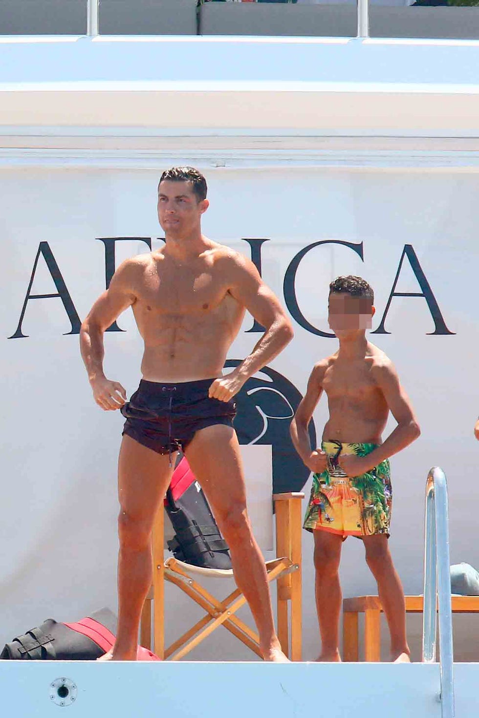Cristiano y su hijo Cris Junior