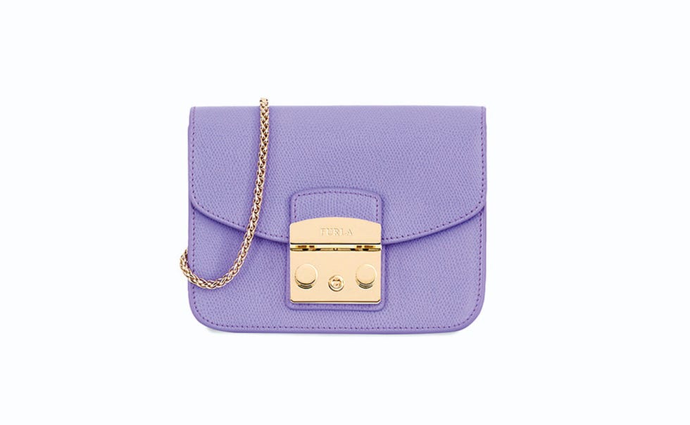ropa morada