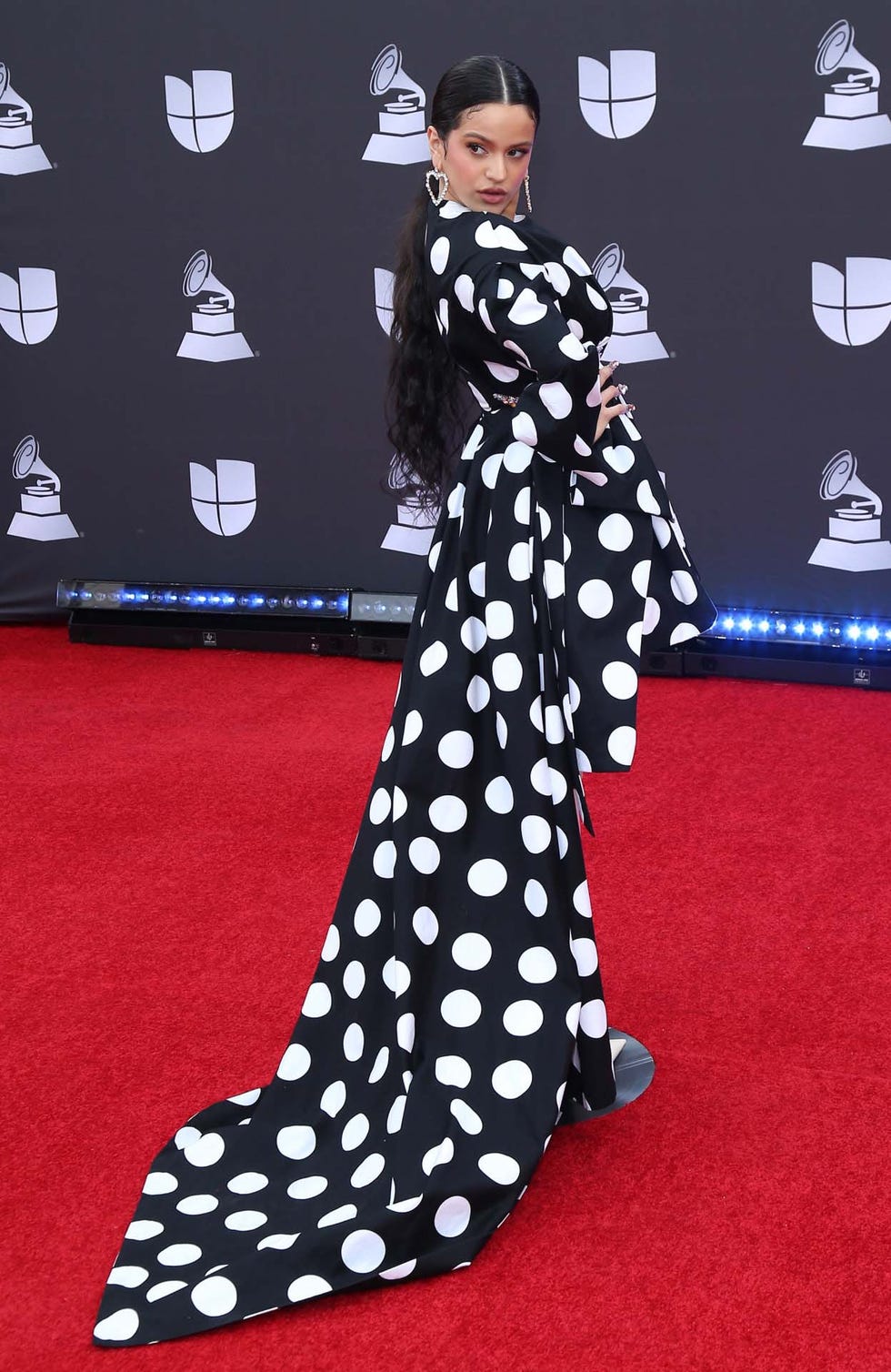 rosalía en los latin grammys