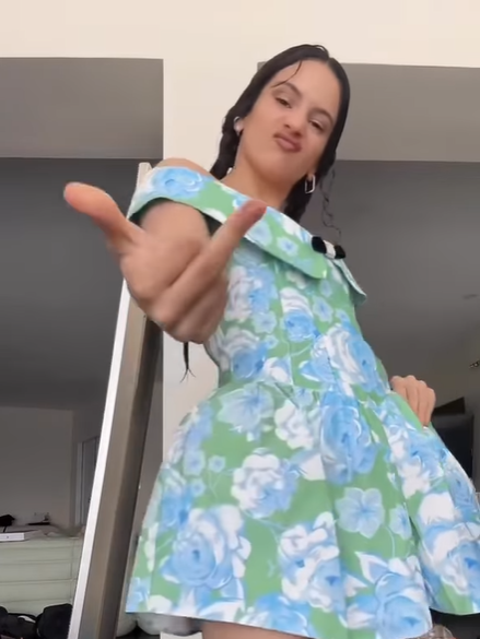 Rav3n tiene rabo