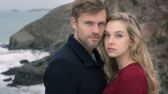 Anna Herrmann y Jens Atzorn en la pelicula de ZDF 'Rosamunde Pilcher: El lugar del corazon' (Wo dein herz wohnt )