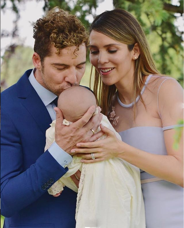 David Bisbal y Rosanna Zanetti, David Bisbal y Rosanna Zanetti hijo, David Bisbal y Rosanna Zanetti bautizo hijo