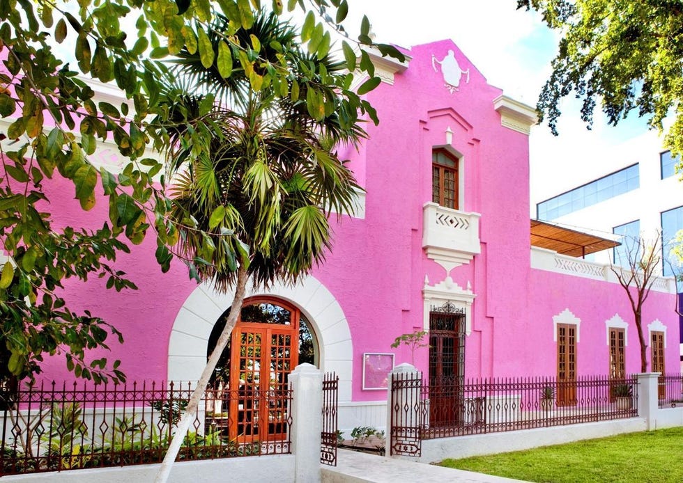 Rosas & Xocolate Boutique Hotel + Spa