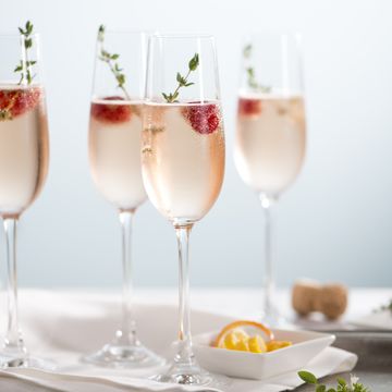 rose champagne cocktails
