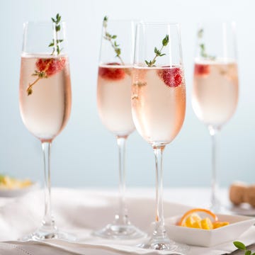 rose champagne cocktails