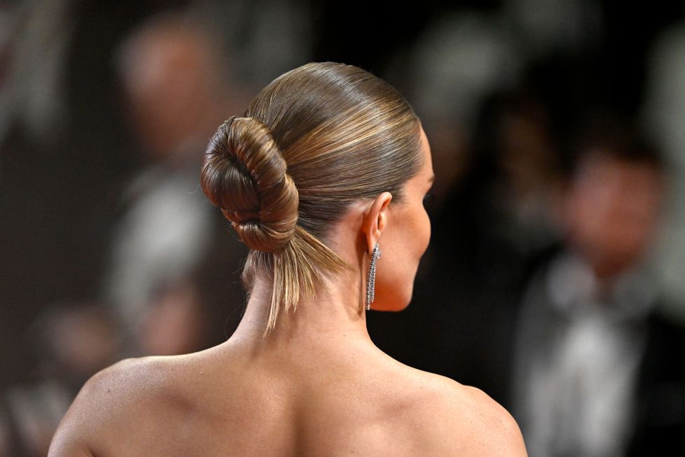 rosie huntington whiteley cannes 2024 hairstyle