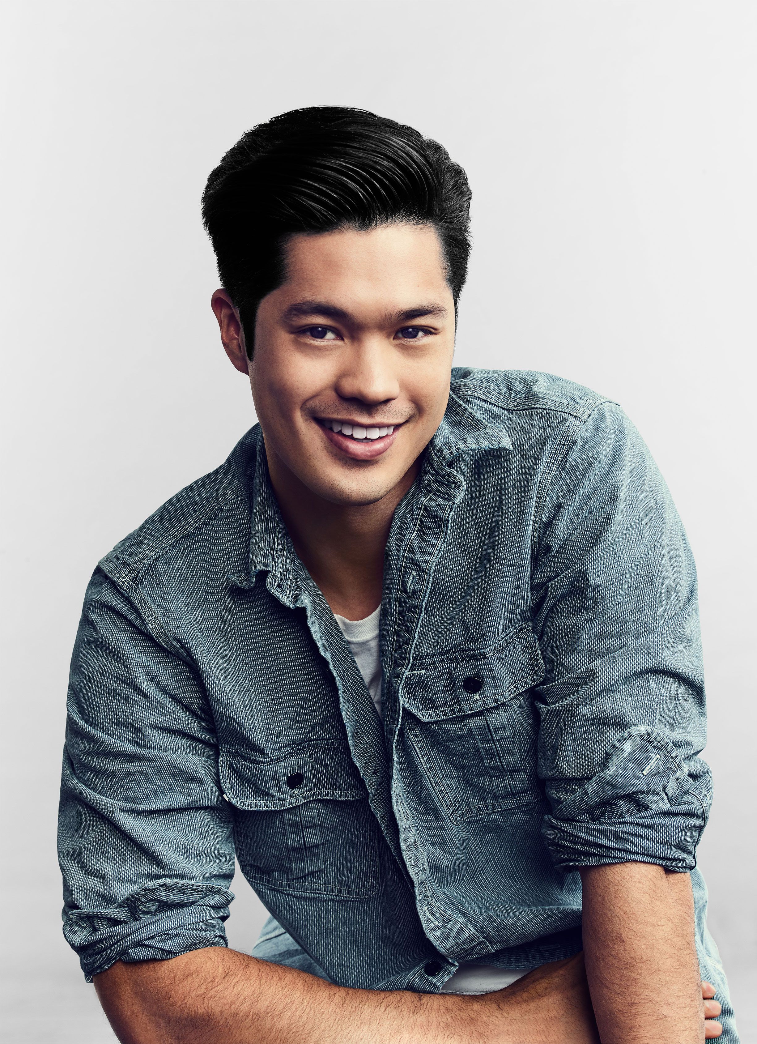 13 Reasons Why Ross Butler Interview - Zach, 13RW