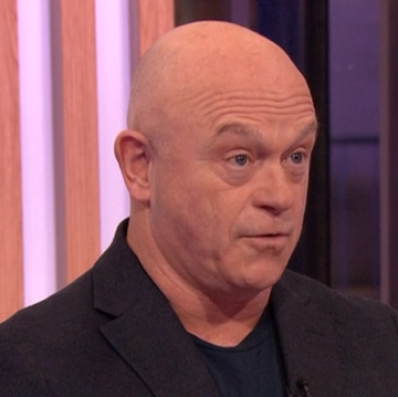 ross kemp on the one show in january 2023, in a black suit