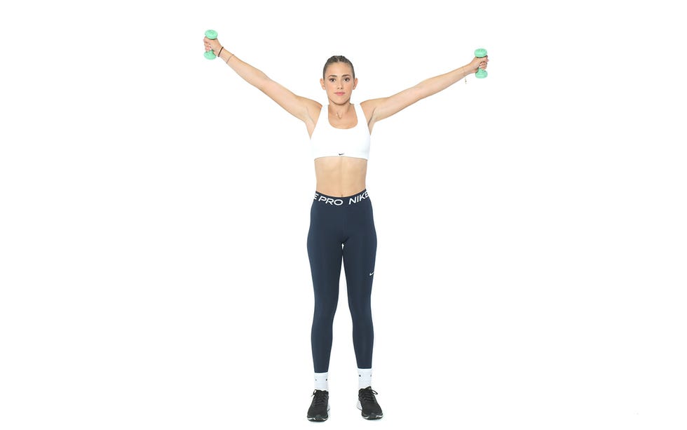 la atleta internacional clara fernández, entrenadora del mes de noviembre 2023 de runner's world