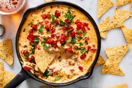 rotel dip with tortilla chips