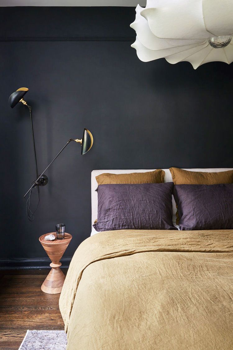 8 Ways to Decorate With Black