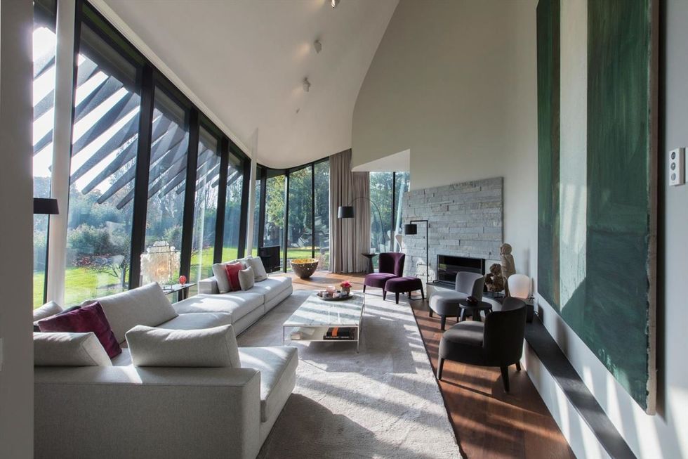 Deze villa in Rotterdam, ontworpen door één van Nederlands grootste architecten, staat te koop