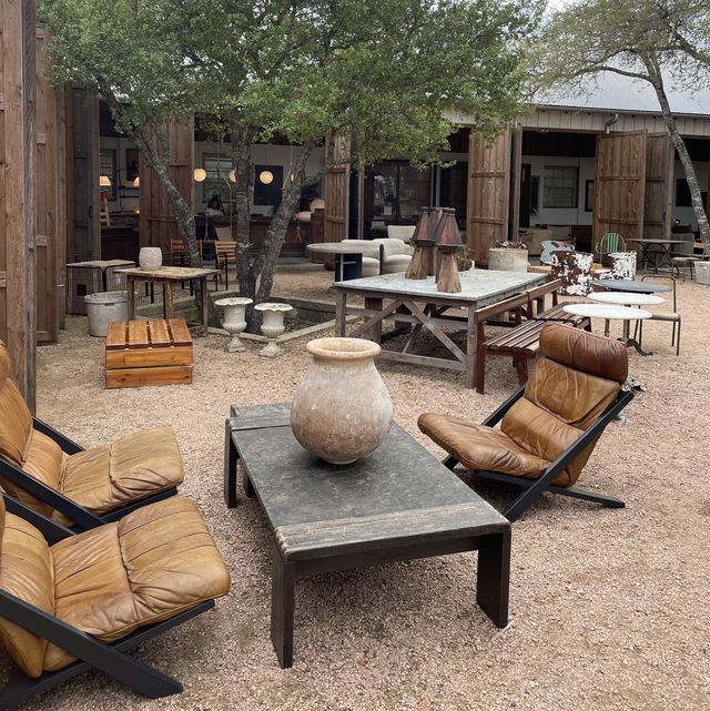 Guide To The Round Top Antiques Fair 2022, Round Top Antiques Show Spring 2022