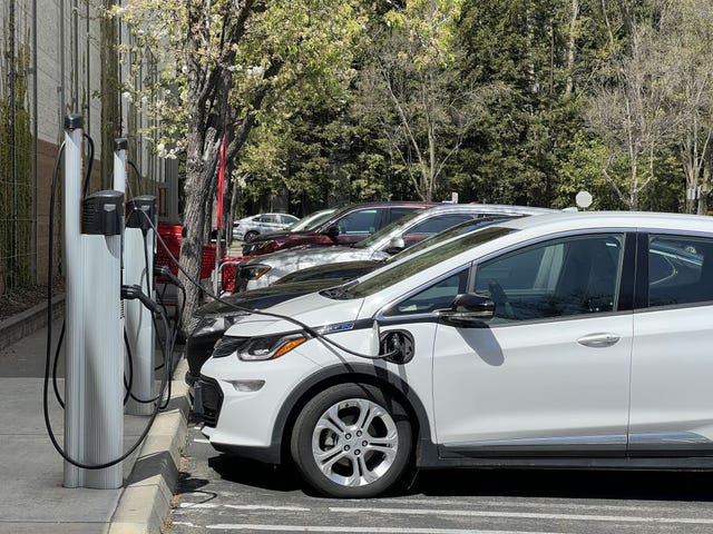 Here’s Why Graphite Is Needed for Affordable Electric Vehicles