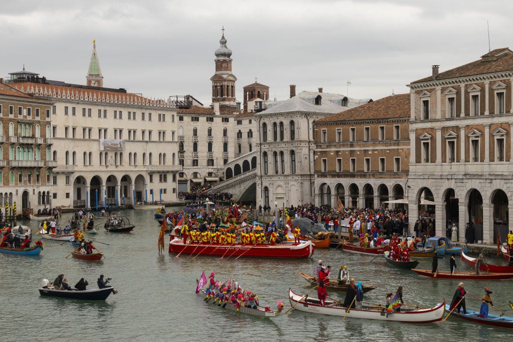 Maschere di Carnevale: origine e significato, dai greci ai giorni nostri