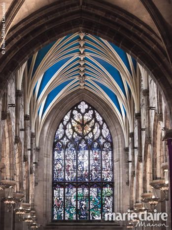 Medieval architecture, Architecture, Arch, Building, Stained glass, Holy places, Gothic architecture, Vault, Window, Place of worship, 