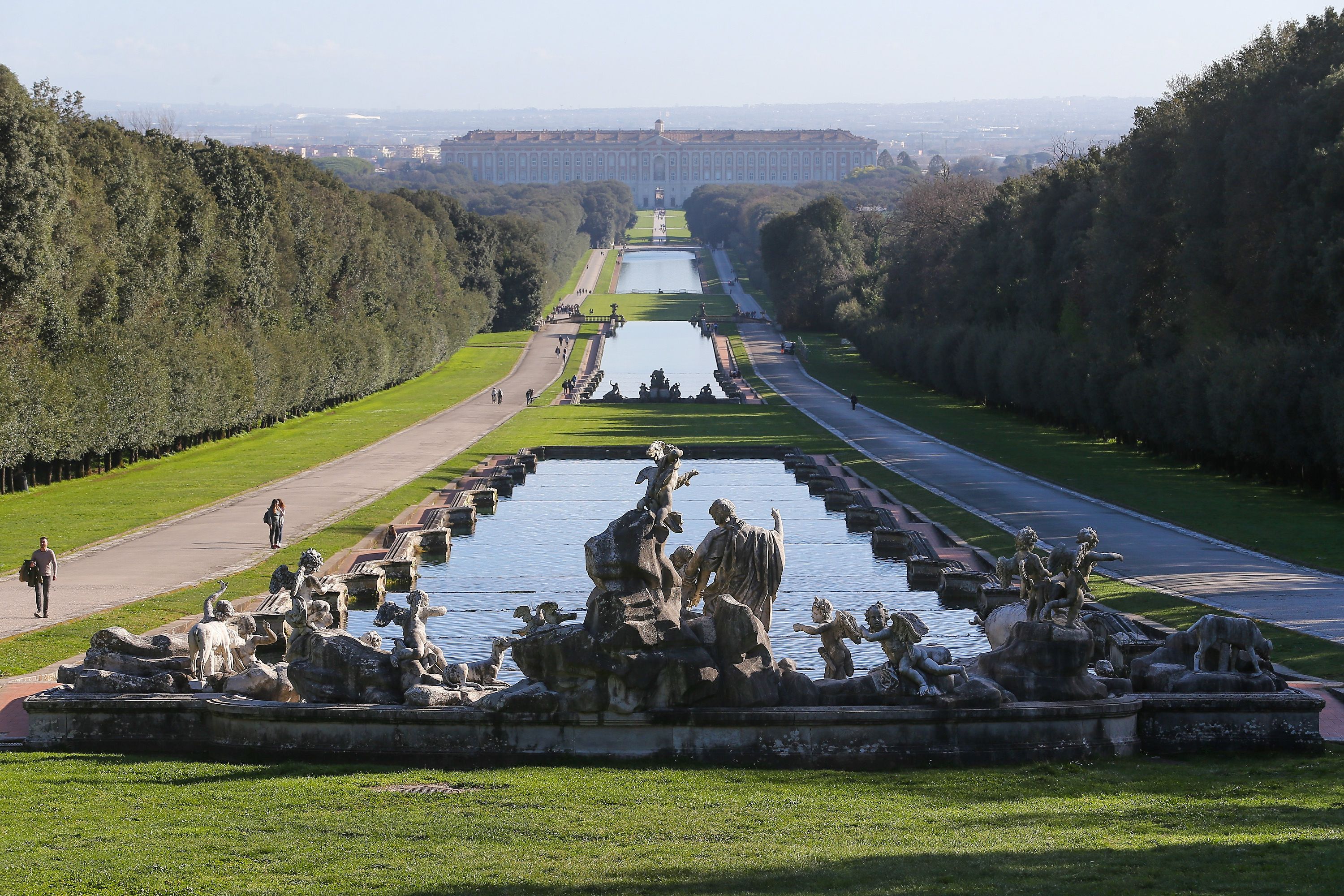 10 Spectacular Royal Gardens - Royal Gardens to Visit