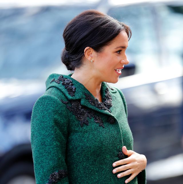 The Fascinating Evolution of Maternity Style Over Time - Yahoo Sports