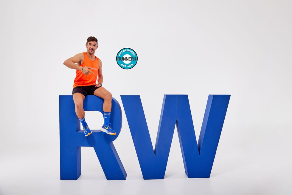 javi garcía entrenador del mes de rw