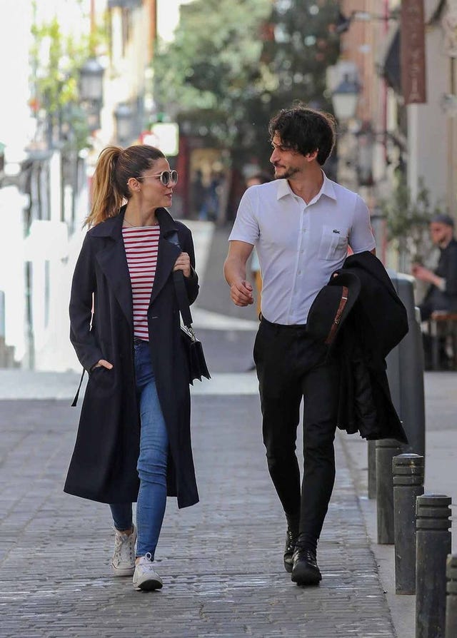 Juana Acosta y Óliver, de nuevo juntos