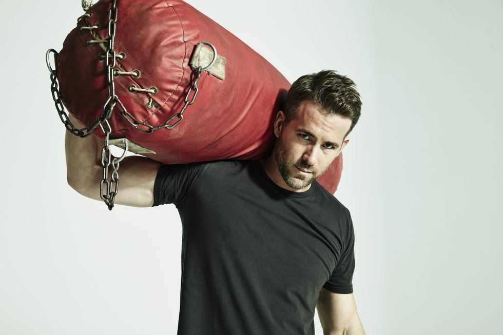 Ideal Weight (Ryan Reynolds) T-Shirts | LookHUMAN