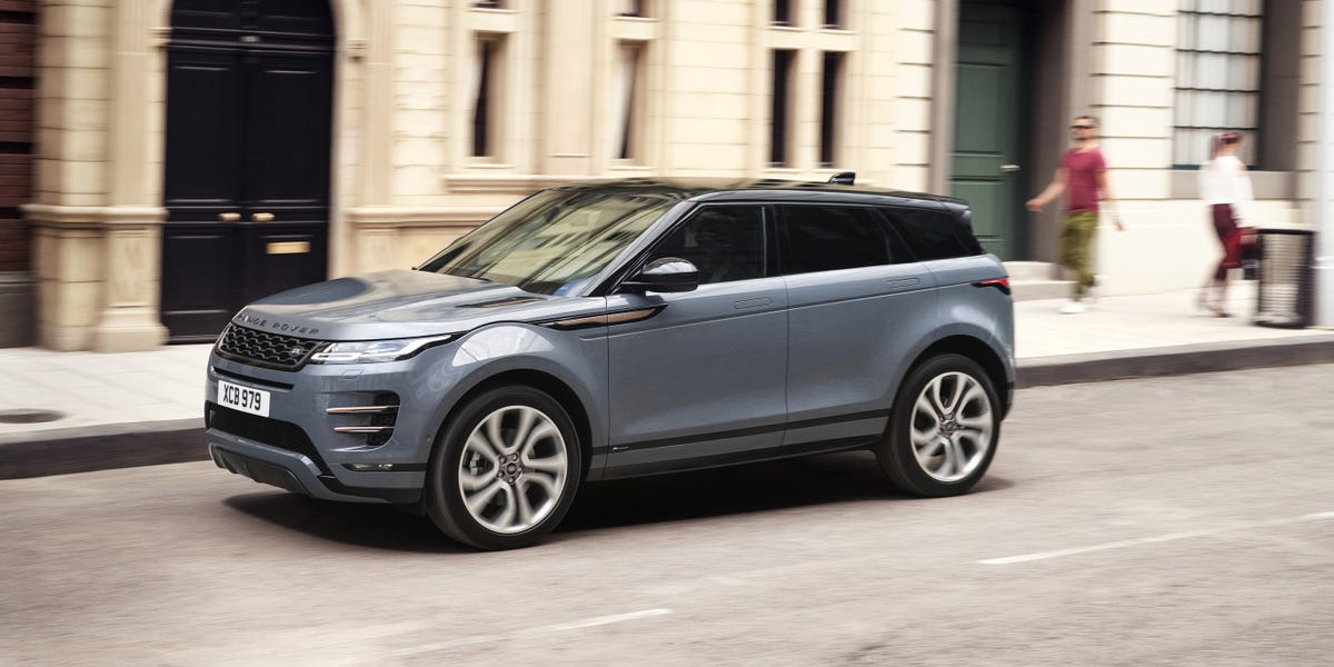 New Range Rover Evoque Stays True to the Original