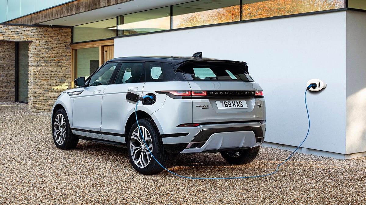 Land Rover Evoque et Discovery Sport P300e : l'hybride