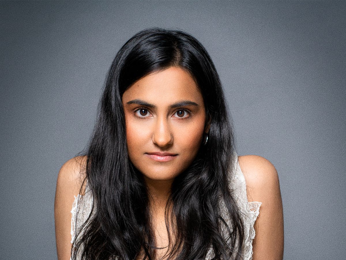 1200px x 900px - The Sex Lives of College Girls' Star Amrit Kaur Talks Defying Stereotypes