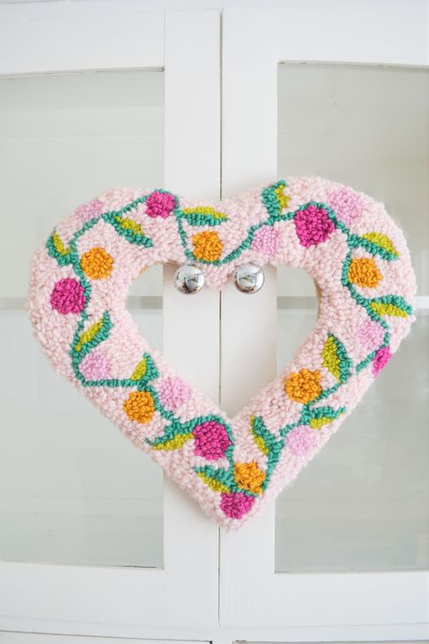 rug hooking heart easter wreath