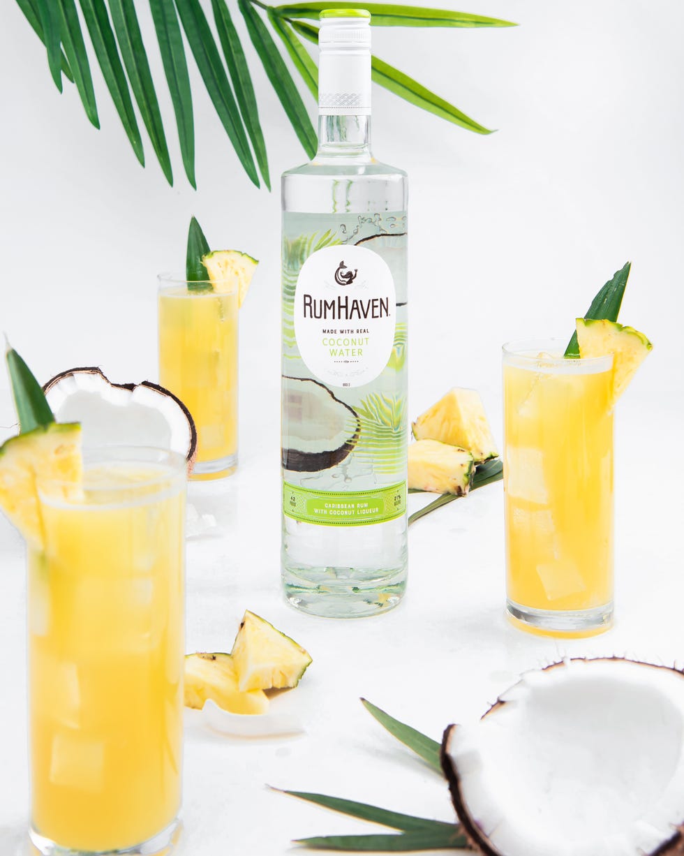 Drink, Juice, Food, Cocktail garnish, Pineapple, Lemonade, Paloma, Rum swizzle, Lemon-lime, Non-alcoholic beverage, Drink, Juice, Food, Cocktail garnish, Pineapple, Lemonade, Paloma, Rum swizzle, Lemon-lime, Non-alcoholic beverage,