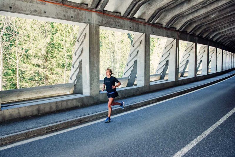 Running, Recreation, Long-distance running, Marathon, Individual sports, Exercise, Road, Bridge, Infrastructure, Line, 