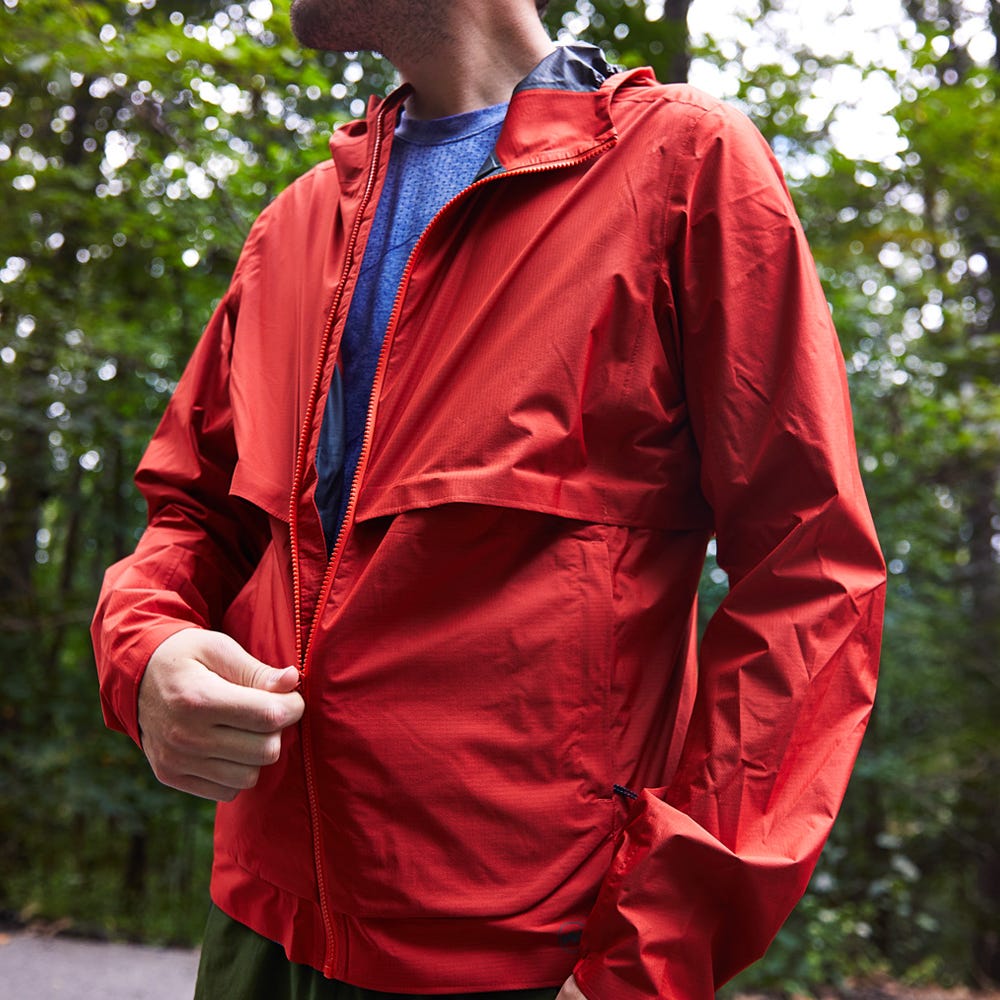 The Best 6 Running Rain Jackets of 2024 - Jackets for Running in