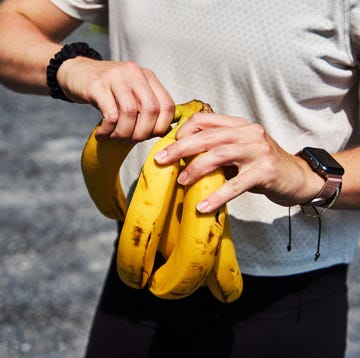 runner with bananas