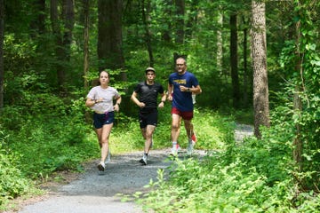 runners on a path