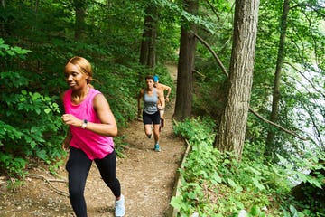 runners on hill