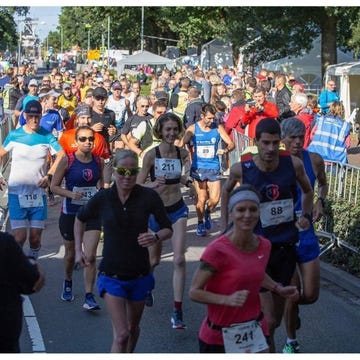 de start van de run winschoten