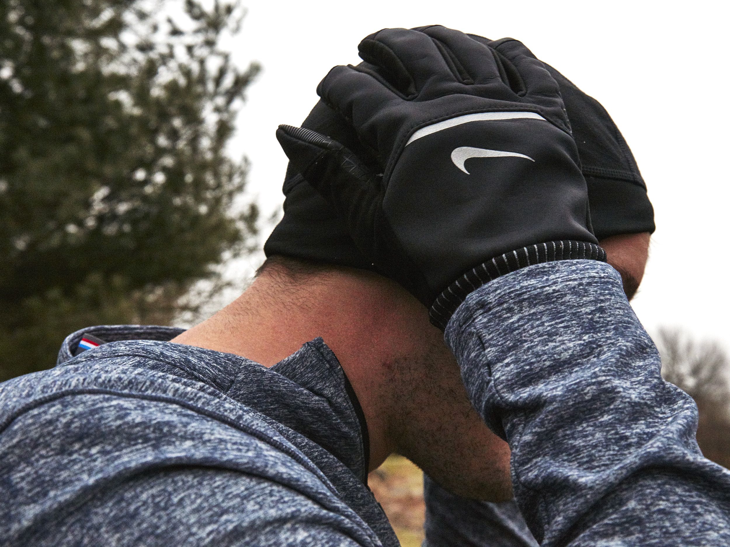 How Can You Personalize Your Cold Weather Hiking Outfit for Optimal  Comfort? - Rugged Roll