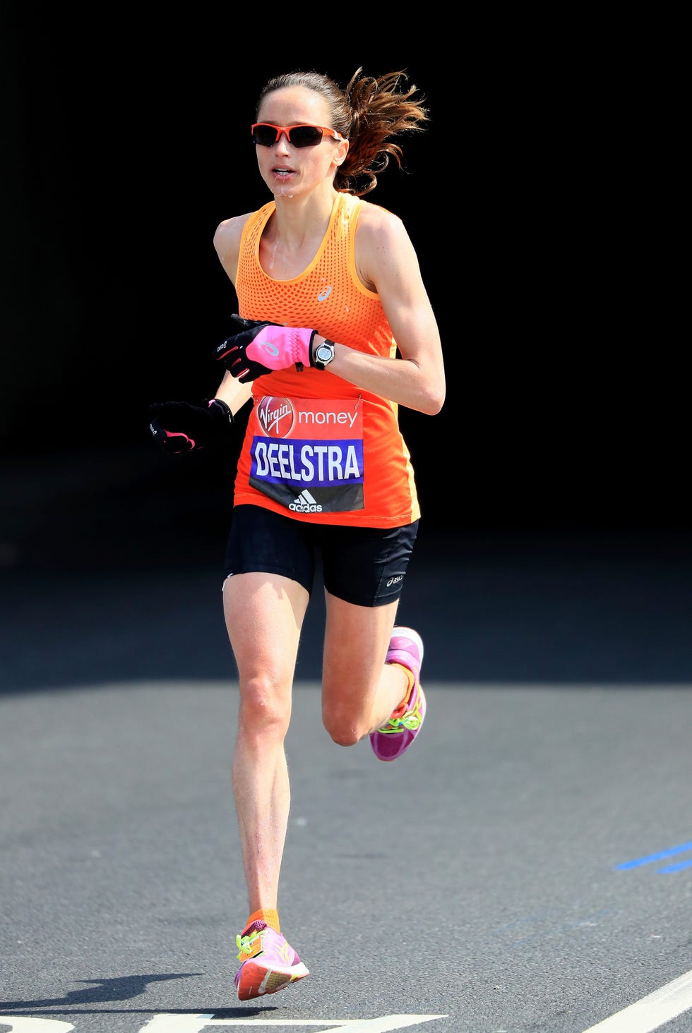 london, england   april 23 andrea deelstra of netherlands competes during the virgin money london marathon on april 23, 2017 in london, england  photo by andrew redingtongetty images