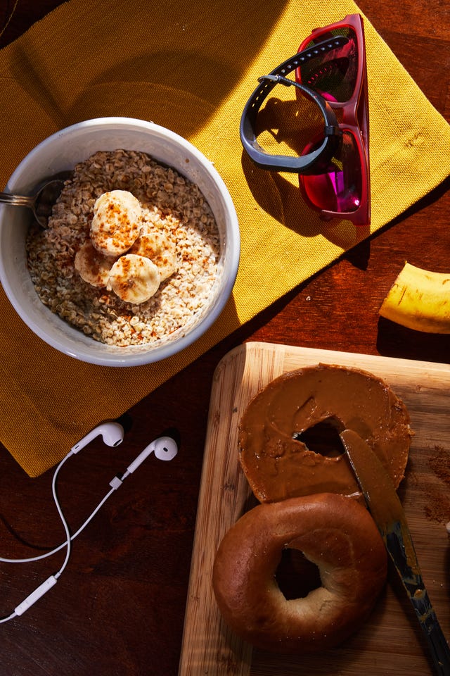 pre run meal of oatmeal and a bagel with peanut butter