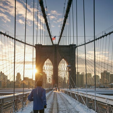 Runner at the Brooklyn Bridge runner at the brooklyn bridge